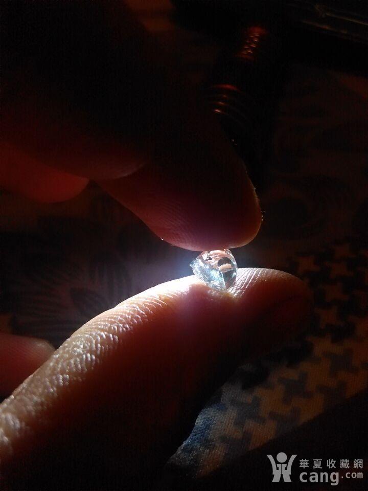 此属于三角薄片双晶种类 金刚钻石 裸石原石_