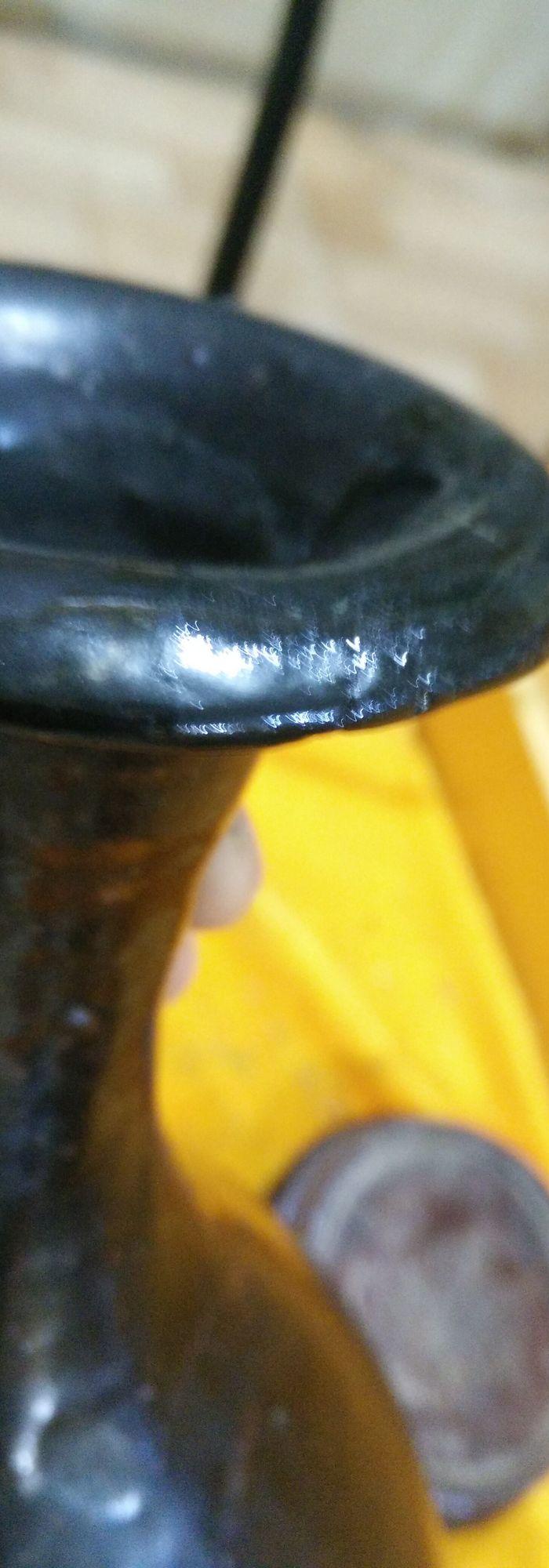 漂亮的铁锈花玉壶春瓶子一个,口有点磕碰找高