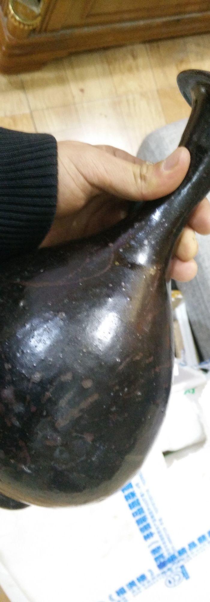 漂亮的铁锈花玉壶春瓶子一个,口有点磕碰找高