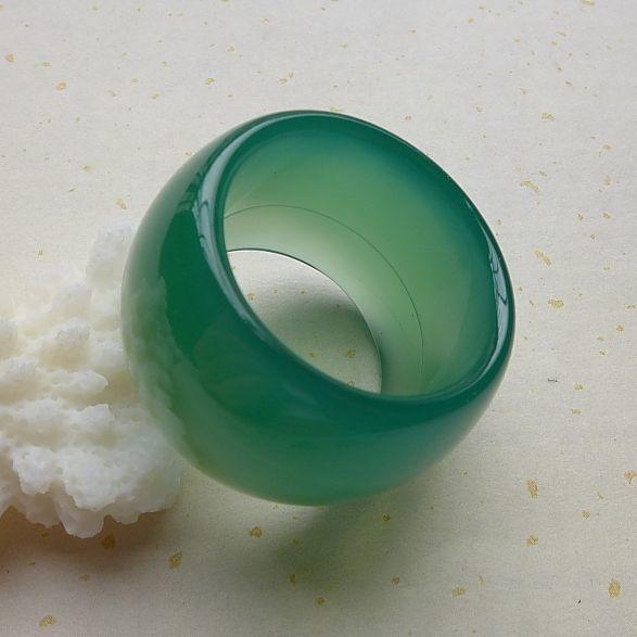 玉髓和玉到底有什么区别?_玉髓和玉到底有什