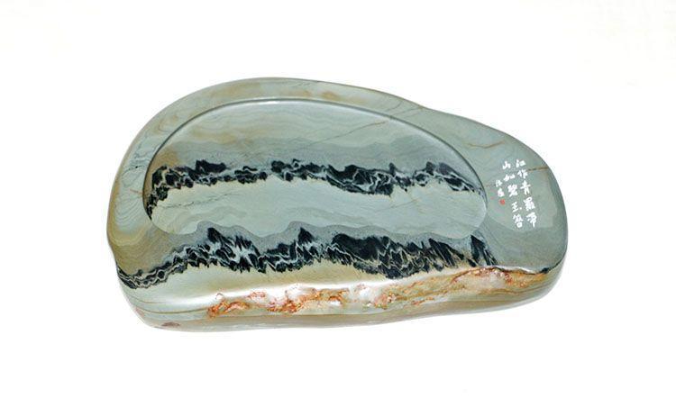 江作青罗带山如碧玉簪砚