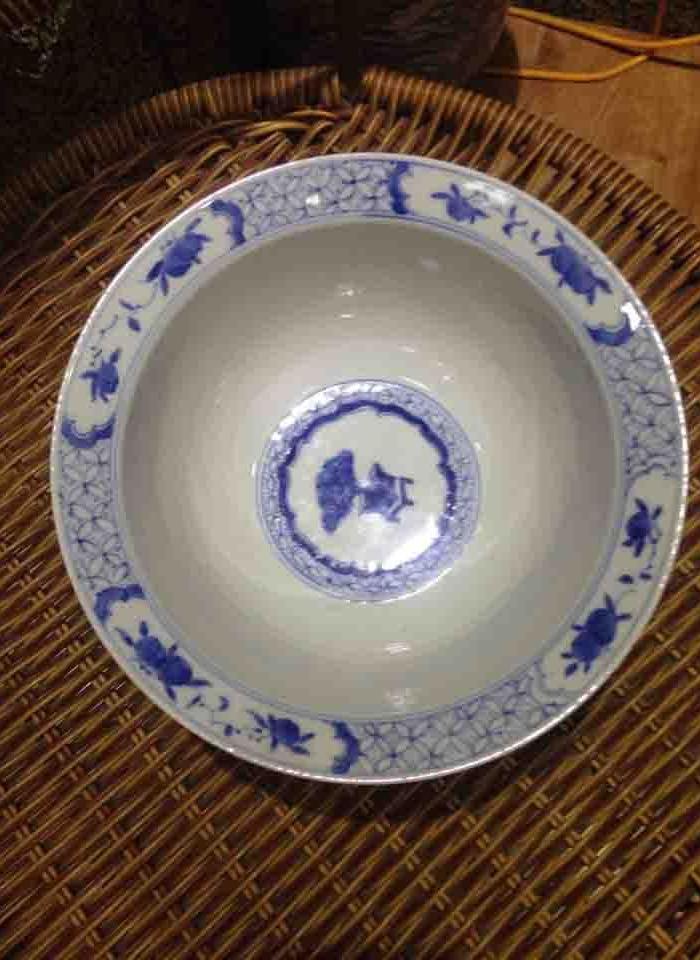 瓷器对不对_请老师看看这个瓷器对不对鉴定_