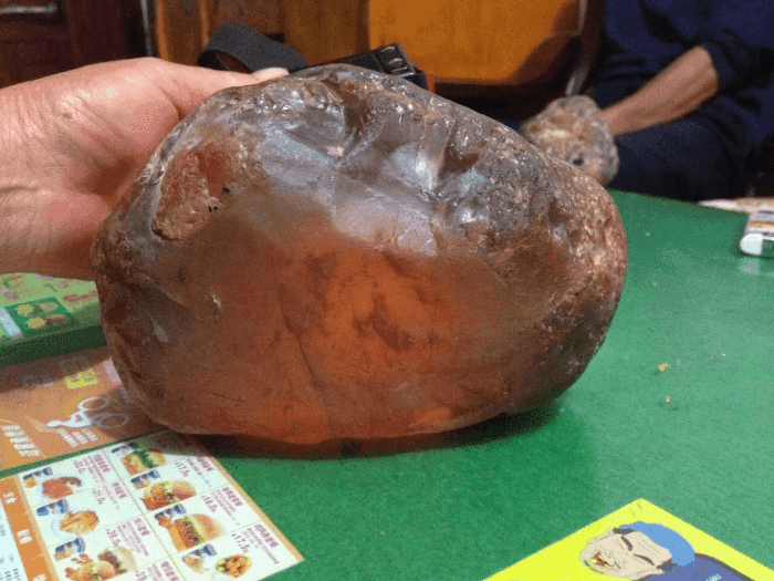 麻烦老师看看是什么石头_麻烦老师看看是什么