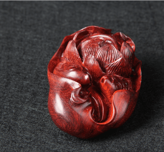 印度小叶紫檀手把件之【荷花鱼】 栩栩如生 福