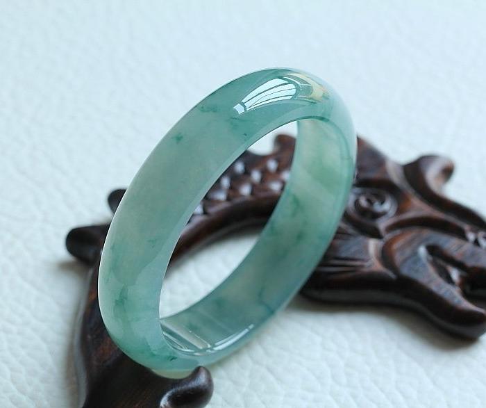 翡翠水头是什么意思_翡翠水头是什么意思鉴定