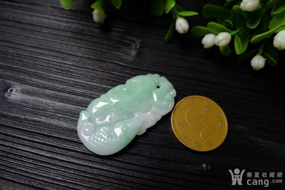 白底飘阳绿老翡翠连年有余鱼吊坠 寓意好 120