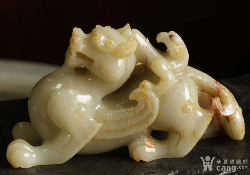 640克重和田青白玉 汉代 母子玉瑞兽