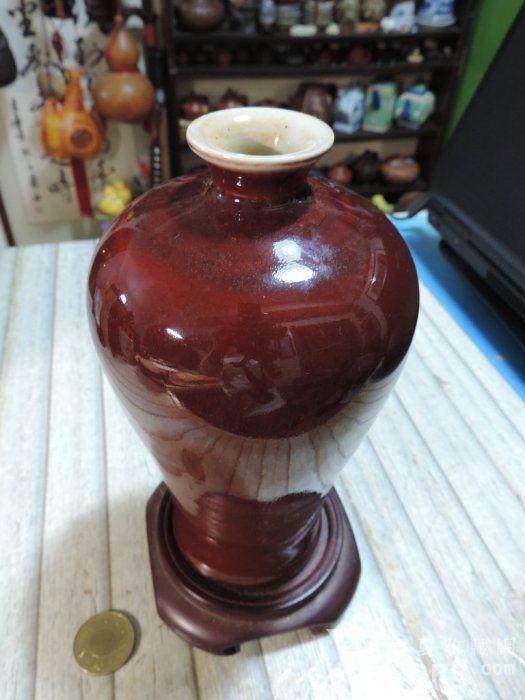 郎窑红梅瓶底足微观